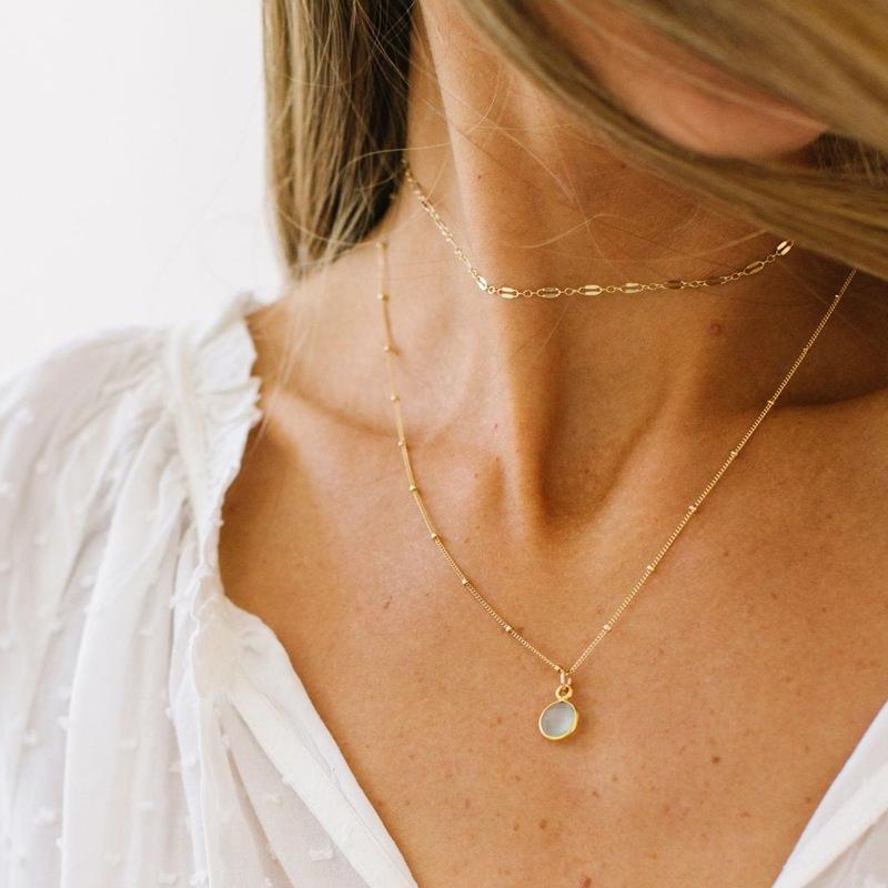 Collar doble capa dorado